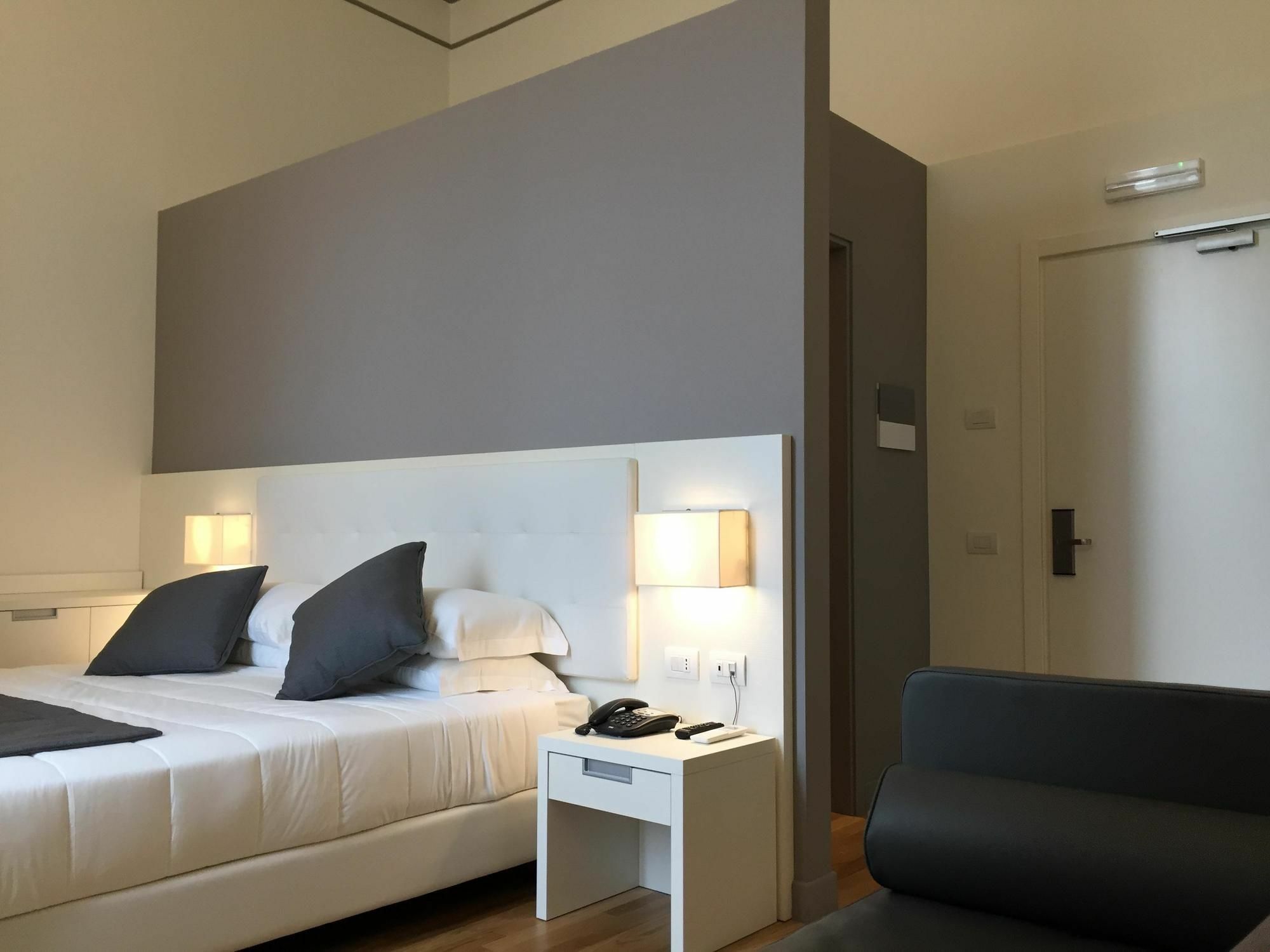 Numero 21 Luxury Guest House Rome Exterior photo